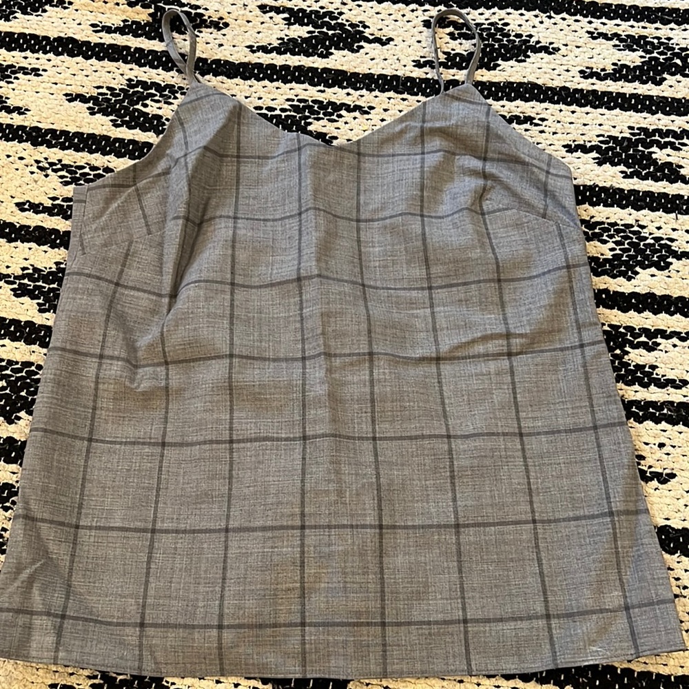 Gray plaid tank